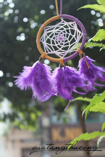 Dreamcatcher lông vũ 2 màu tím cam